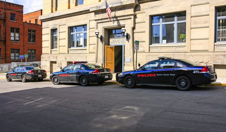 four-dead-in-montana-bar-shooting;-veteran-suspect-still-sought