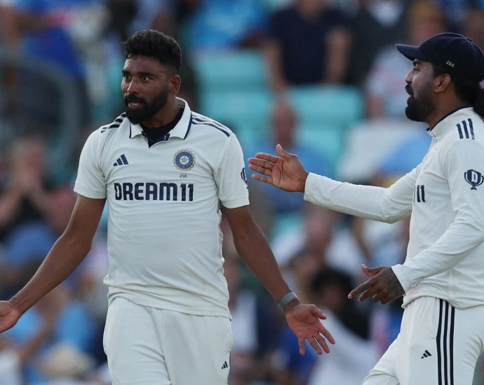 siraj-strikes-after-jaiswal-helps-india-set-england-daunting-target