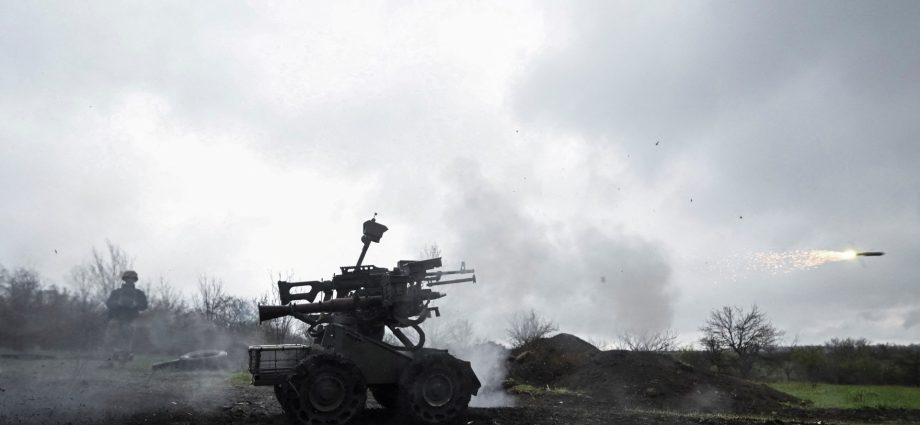 ukrainian-drone-attack-sparks-fire-at-oil-depot-in-sochi,-southwest-russia