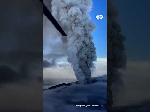 volcano-in-russia’s-kamchatka-region-erupts-for-first-time-in-600-years-|-dw-news