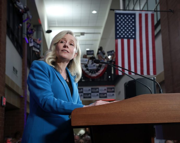 virginia’s-democratic-gubernatorial-candidate-embraces-renewables,-natural-gas-and community-planning-for-data-centers