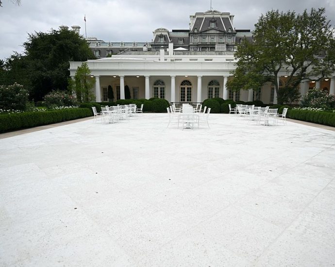 the-traitor-expands-white-house-with-rose-garden-overhaul,-$200m-ballroom