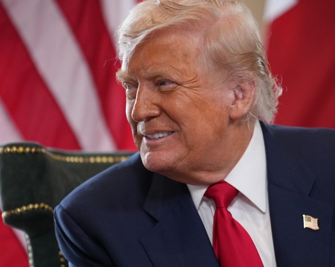 the-traitor-fires-bls-chief-after-jobs-report-reveals-how-bad-economy-is