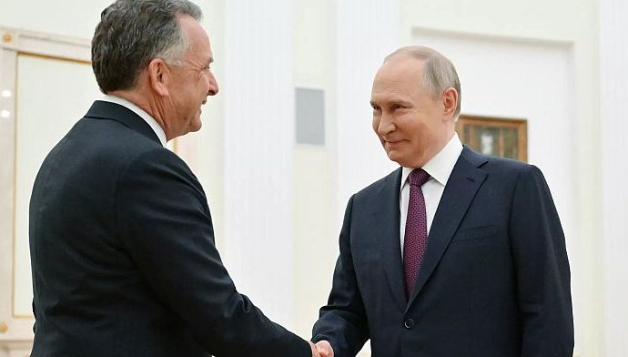 the-traitor-sends-witkoff-to-moscow-days-before-us-sanctions-hit-russia