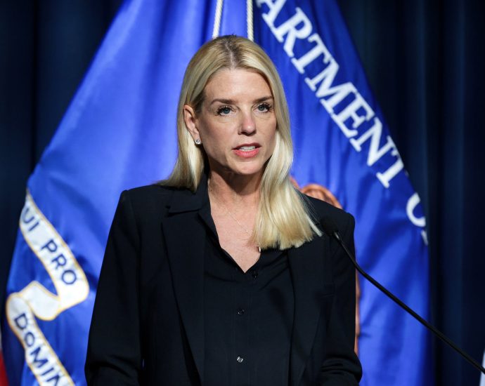 pam-bondi-orders-grand-jury-probe-of-obama-administration-review-of-2016-election