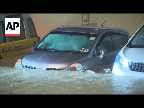hong-kong-issues-its-highest-‘black’-storm-warning
