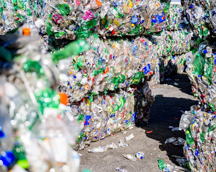 ‘maddening’-proof-plastics-industry-knew-recycling-was-false-solution-in-1974,-new-document-shows