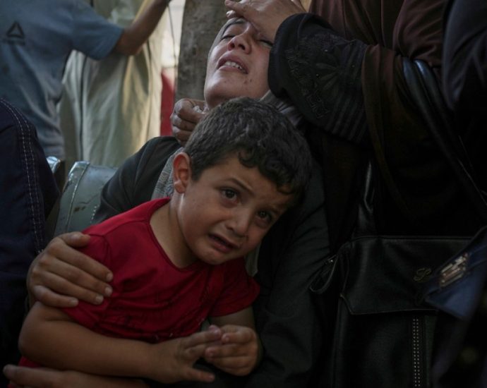 the-traitor-says-it-is-‘up-to-israel’-whether-to-occupy-all-of-gaza