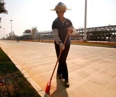 cdc-issues-warning-as-china-fights-chikungunya-virus-in-guangdong