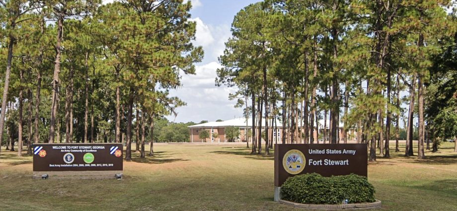 at-least-five-soldiers-are-shot-on-fort-stewart-base-in-georgia