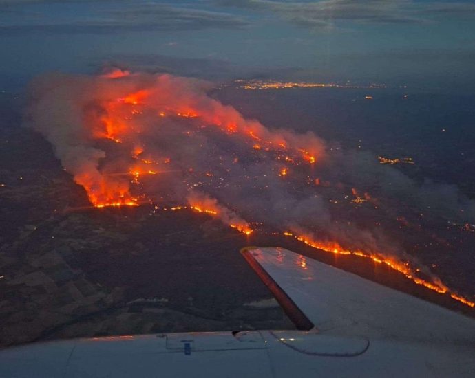 wildfire-in-southern-france-rages-as-firefighters-battle-for-control