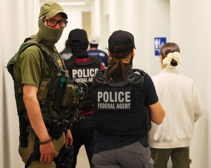 federal-agents-directly-copy-white-nationalists-in-immigration-raid