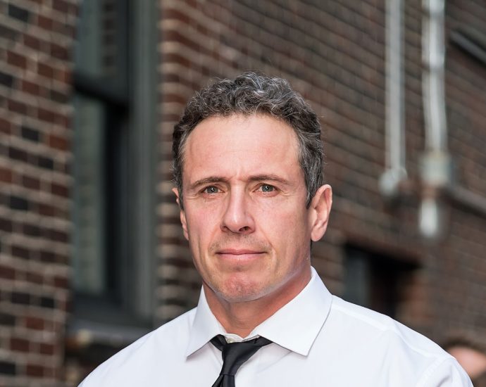 newsnation’s-cuomo-falls-for-aoc-sydney-sweeney-deepfake