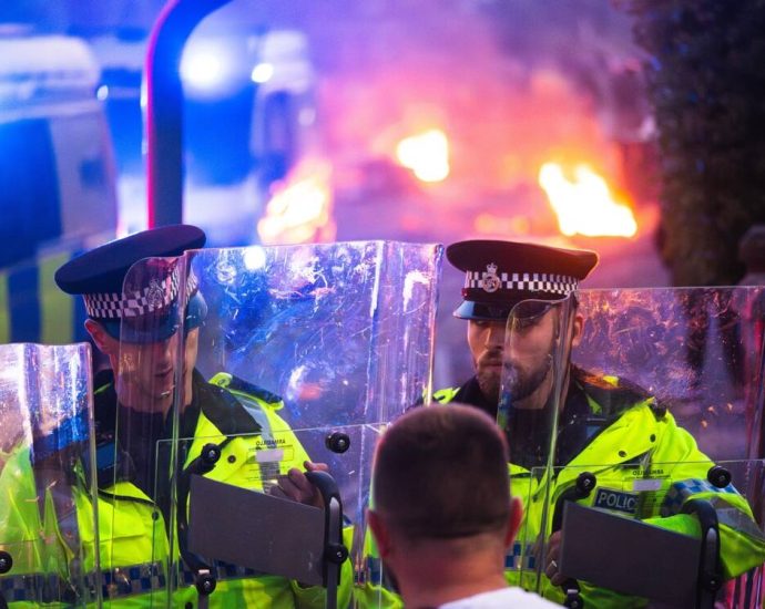 amnesty-slams-elon-musk’s-x-for-‘central-role’-in-fueling-2024-uk-riots