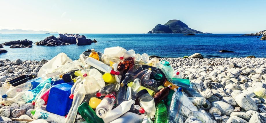 how-big-oil-hijacked-eu-funded-journalism-training-on-plastic-pollution