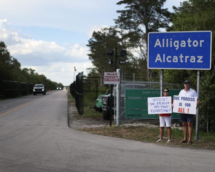 the-traitor-suffers-major-legal-blow-on-his-beloved-“alligator-alcatraz”