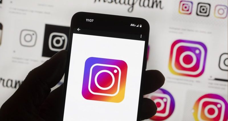 instagram-unveils-new-location-sharing-and-reposting-features