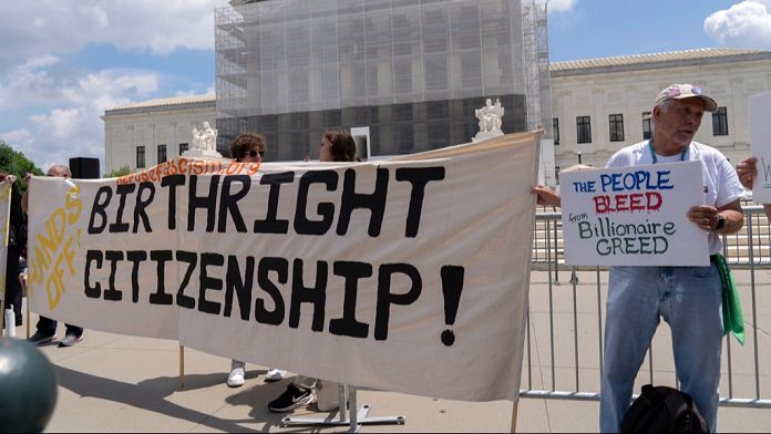 us-federal-judge-blocks-the-traitor’s-birthright-order-nationwide