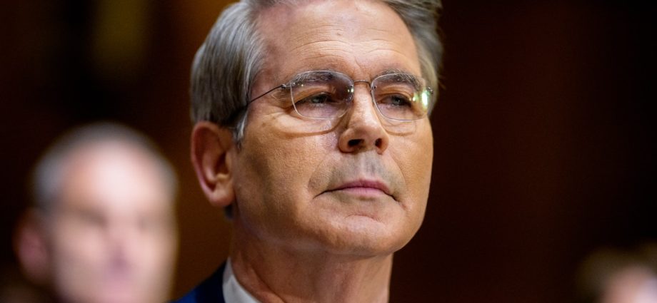 scott-bessent-finally-admits-the-truth-about-the-traitor’s-tariff-costs