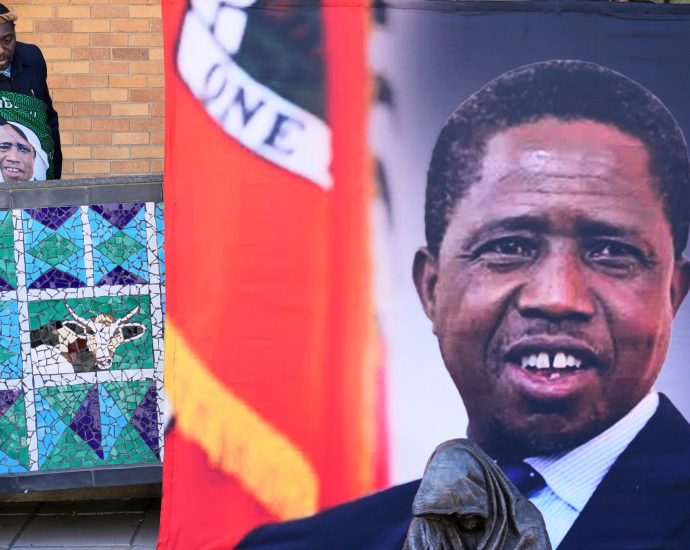 zambia-ex-president-must-be-sent-home-for-burial,-south-african-court-rules