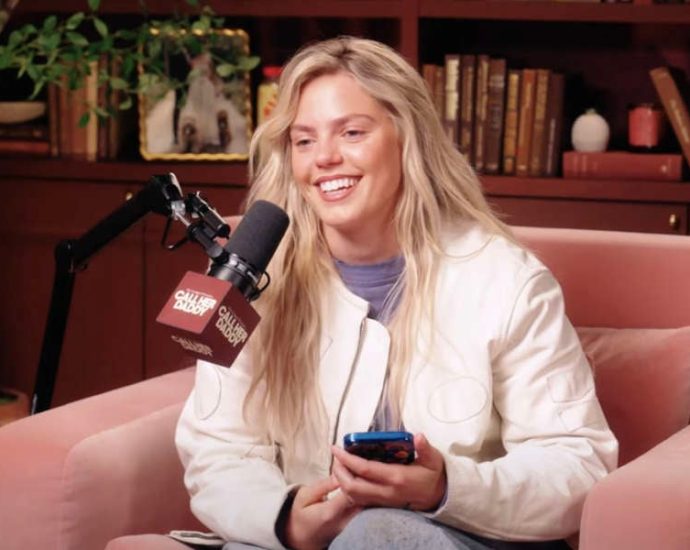 renee-rapp-spills-on-cheating-scandal-and-gayest-thing-about-her-on-‘call-her-daddy’