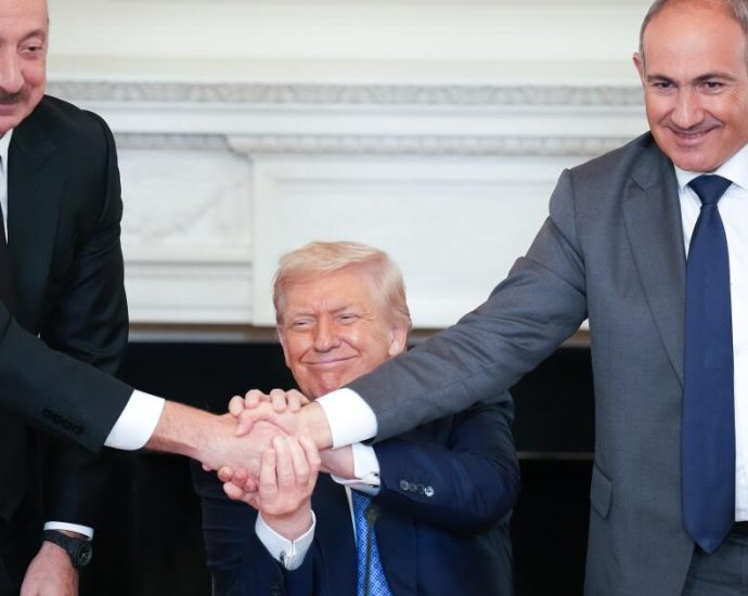 the-traitor,-casting-himself-as-‘peacemaker-in-chief,’-faces-tests-in-gaza-and-ukraine