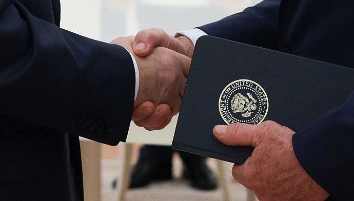 the-traitor-and-putin-to-meet-in-alaska-to-discuss-ending-russia’s-war-in-ukraine