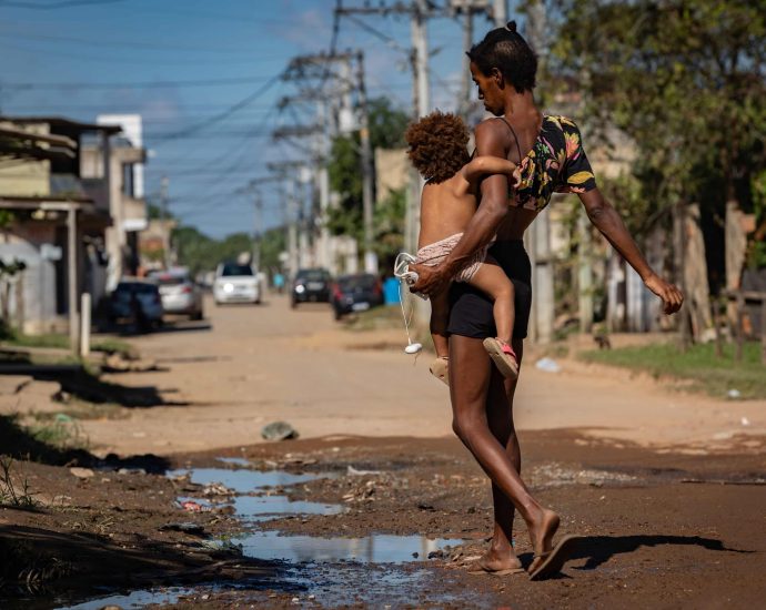 ‘where’s-the-money-going?’:-why-brazilian-towns-awash-with-royalties-from-oil-are-still-among-the-poorest