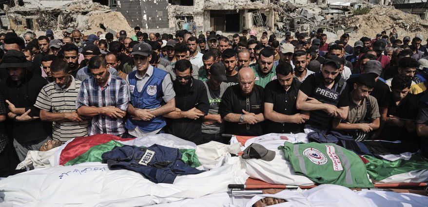 israel-kills-5-al-jazeera-journalists