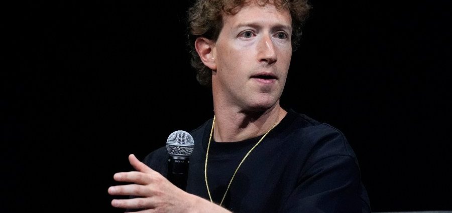 mark-zuckerberg’s-compound-in-palo-alto-draws-ire-from-neighbors