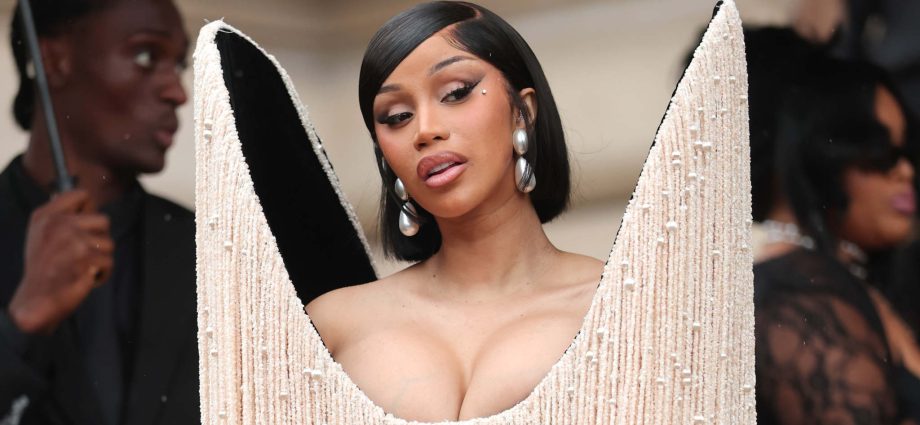 cardi-b-drops-release-date-for-new-single-‘imaginary-players’-ahead-of-long-awaited-album