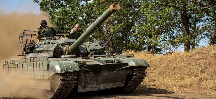 zelenskyy-says-putin-readying-for-‘new-offensive’-in-ukraine,-not-ceasefire