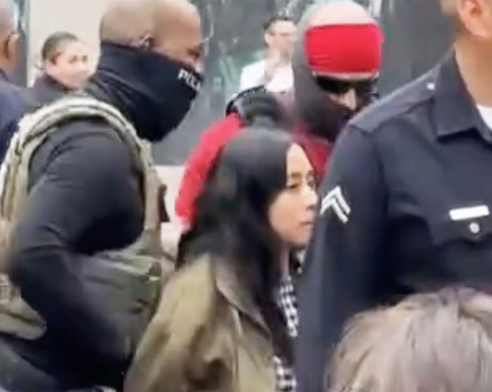 us-citizen-detained-by-ice-in-la.-says-she-wasn’t-given-water-for-24-hours