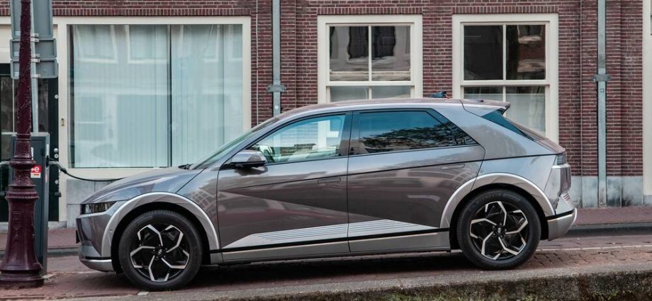 hyundai:-want-cyber-secure-car-locks?-that’ll-be-49,-please