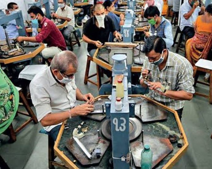 will-the-traitor’s-india-tariffs-shut-down-world’s-biggest-cut-diamond-supplier?