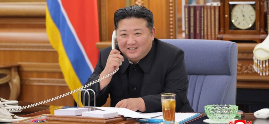 putin-lauds-‘heroism’-of-north-koreans-in-liberating-kursk,-pyongyang-says