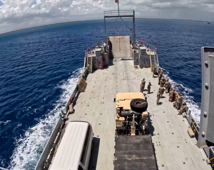powering-expeditionary-operations:-weapons-and-warfare