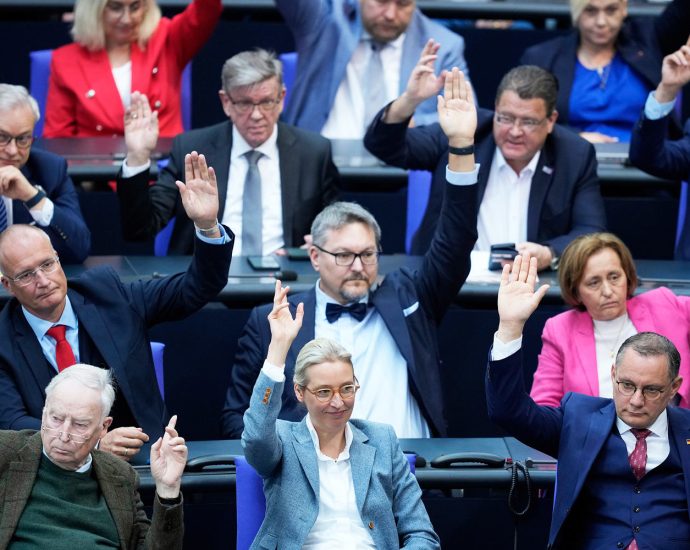 far-right-populists-top-polls-in-germany,-france-and-britain-for-the-first-time