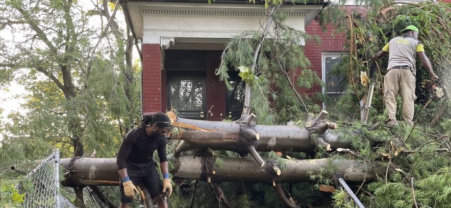 natural-disasters-don’t-discriminate.-but-does-recovery?
