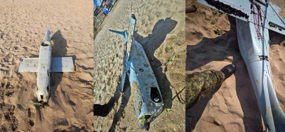 russian-feniks-recon-uav-washed-ashore-on-beach-in-bulgaria—it-crashed-months-ago-in-the-black-sea