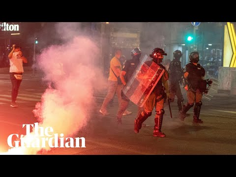 vucic-loyalists-clash-with-anti-government-protesters-in-serbia