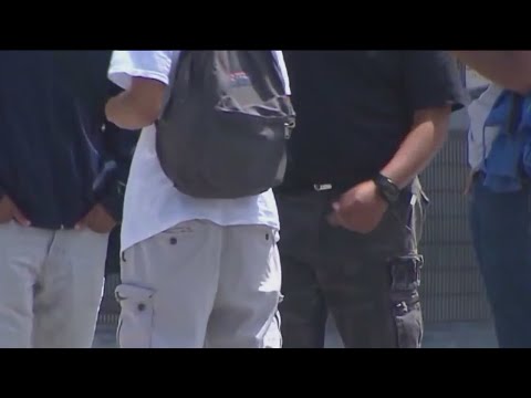 la-students-rethink-back-to-school-amid-ice-crackdown-|-morning-in-america