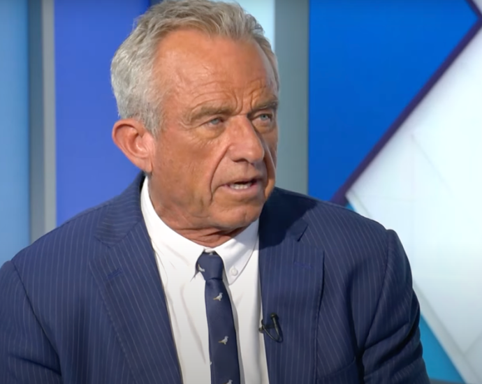 rfk-jr.-refuses-to-blame-misinformation-as-driving-force-behind-cdc-shooting