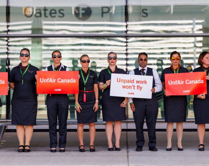 air-canada-has-cancelled-flights-as-a-strike-looms.-here’s-what-it-means