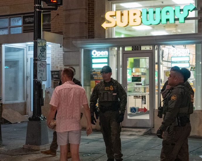 footlong-felony:-doj-worker-fired-after-sandwich-assault-on-police