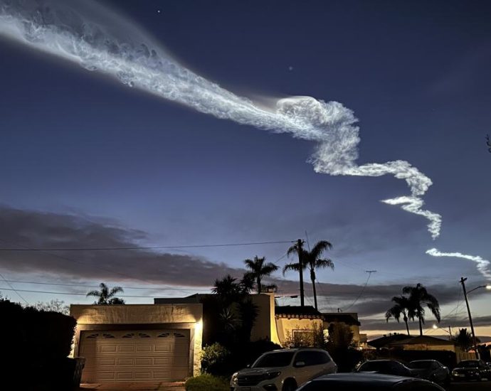 coastal-commission-opposes-spacex’s-bid-to-nearly-double-vandenberg-launches