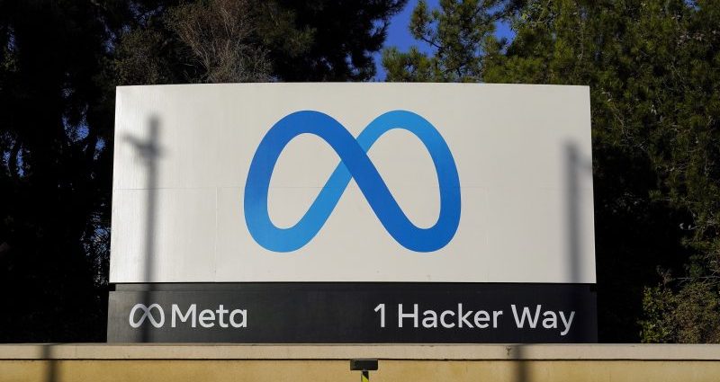 facebook-settlement-checks-going-out-to-millions-of-users