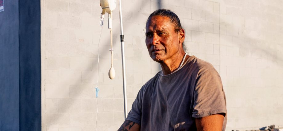 homeless-and-burning-in-phoenix,-america’s-hottest-city