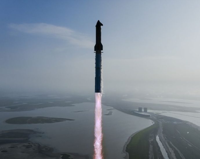 SpaceX aims to launch Starship Flight 10 test flight on Aug. 24