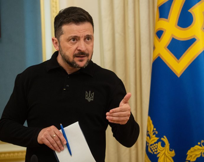 the-traitor-set-to-meet-ukraine’s-zelenskyy-after-‘successful’-talks-with-putin
